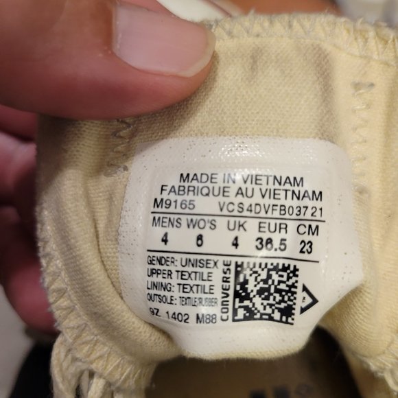 CONVERSE ALL STARS WHITE LOW TOPS - Picture 10 of 11